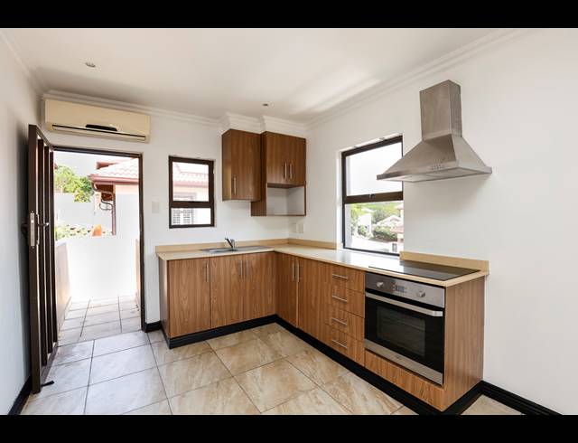2 BEDROOM APARTMENT FOR SALE IN IZINGA ESTATE